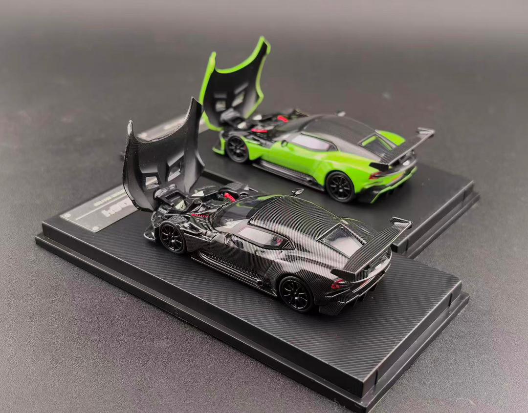 1:64 Aston Martin Vulcan - Fine Works64 - 2 colour options