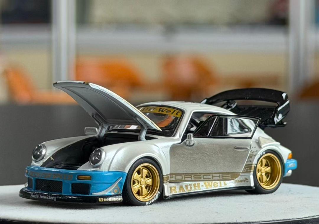 1/64 RWB 930 MATT WHITE - PGM Models - pgm-640211 - 2 options