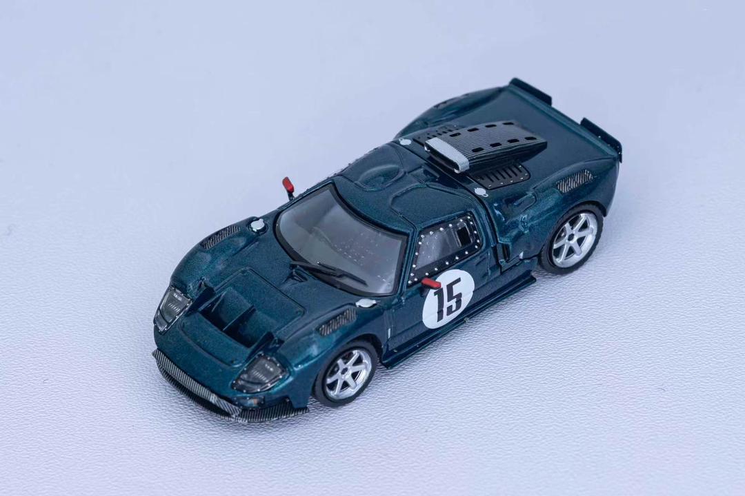1/64 Ford GT40 - Rhino Models - 2 colour choice