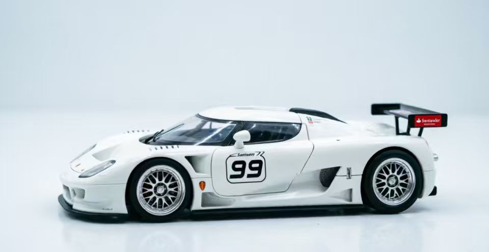 1/64 Koenisegg CCGT - Autobot Models - 3 colours