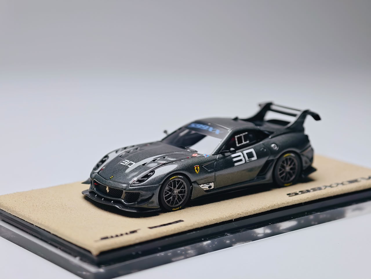 1/64 Ferrari 599xx EVO (Resin) - Suhe - 9 options - ltd 100 pcs worldwide