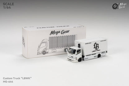 1/64 - 3300 Series 300 Custom Gull Wing Truck, Metallic White LB Livery - Mega Gear - MG644