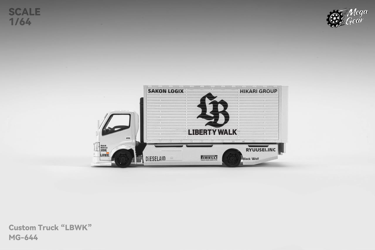 1/64 - 3300 Series 300 Custom Gull Wing Truck, Metallic White LB Livery - Mega Gear - MG644