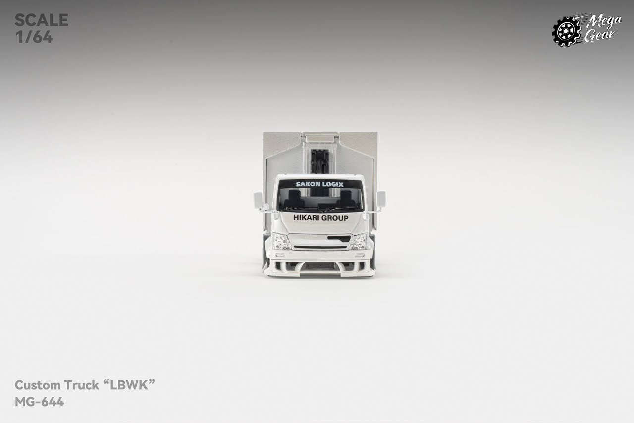 1/64 - 3300 Series 300 Custom Gull Wing Truck, Metallic White LB Livery - Mega Gear - MG644