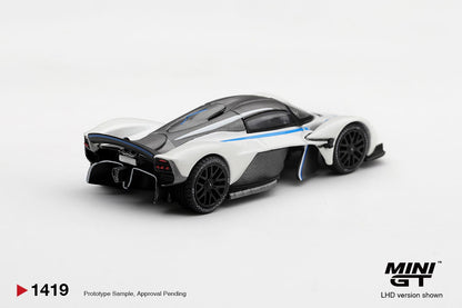 1/64 ASTON MARTIN VALKYRIE ESCAPING WHITE (LHD) - Mini GT - MGT01419  ***Pre Order***