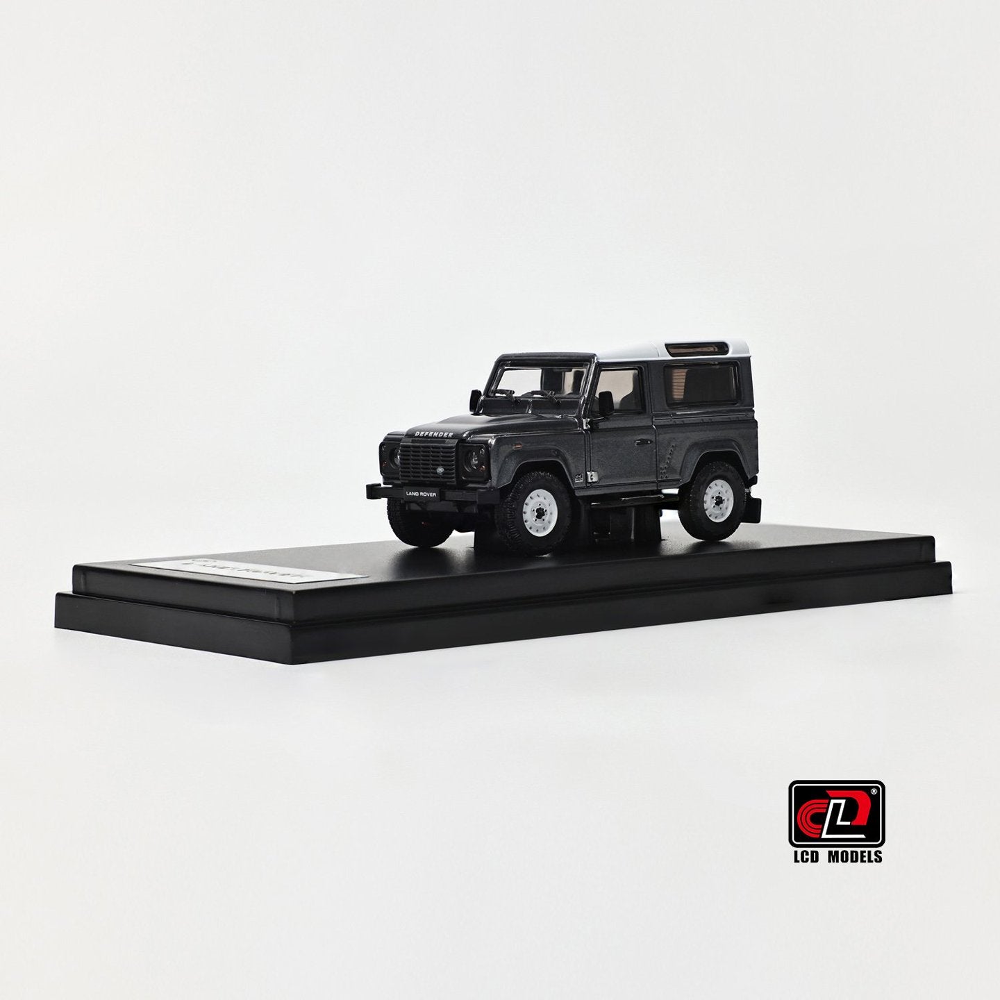 1/64 Land Rover Defender 90 V8 - LCD Models - 3 colours