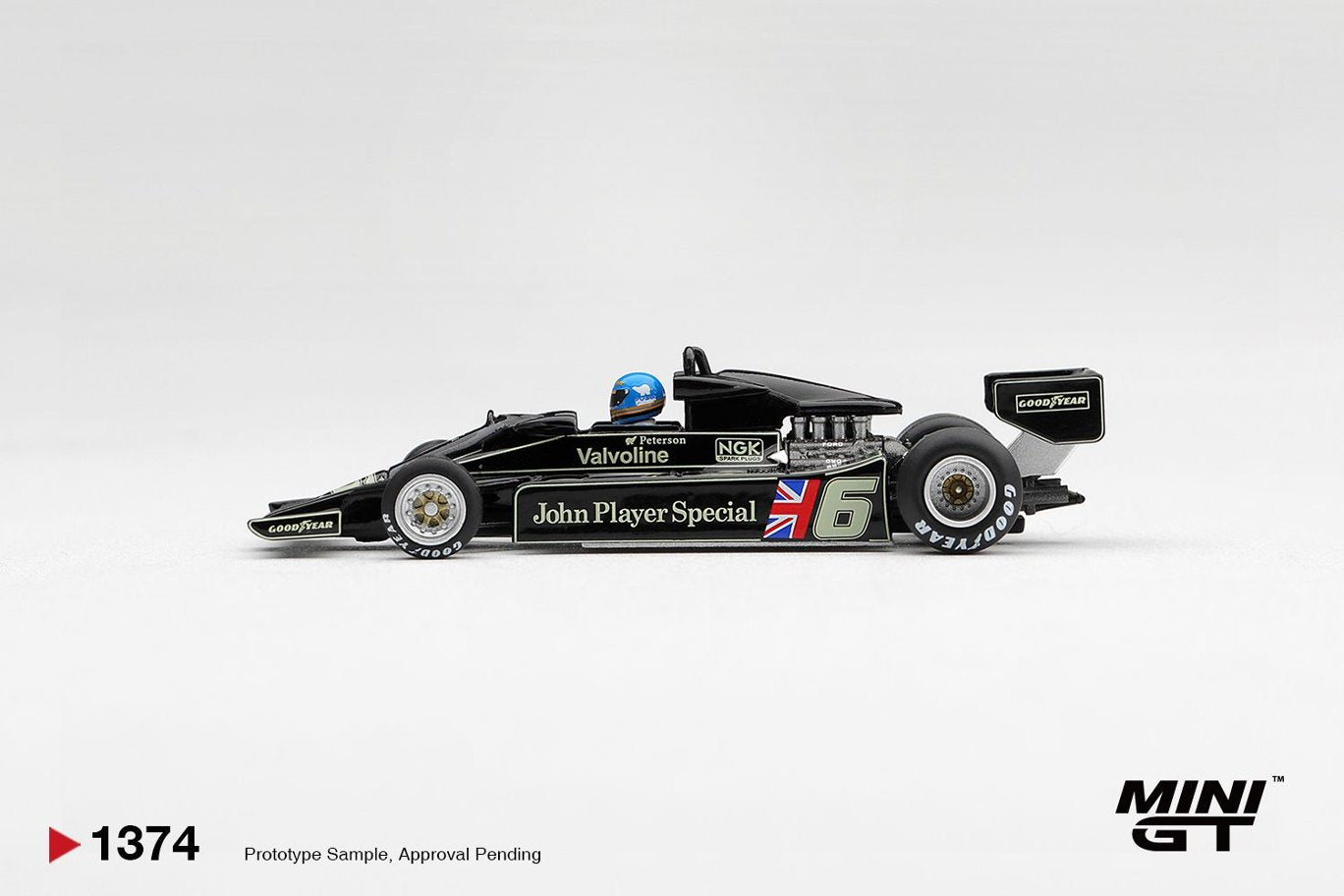 1/64  Lotus 78 #6 Ronnie Peterson 1978 S. African GP Winner - Mini GT - MGT01374