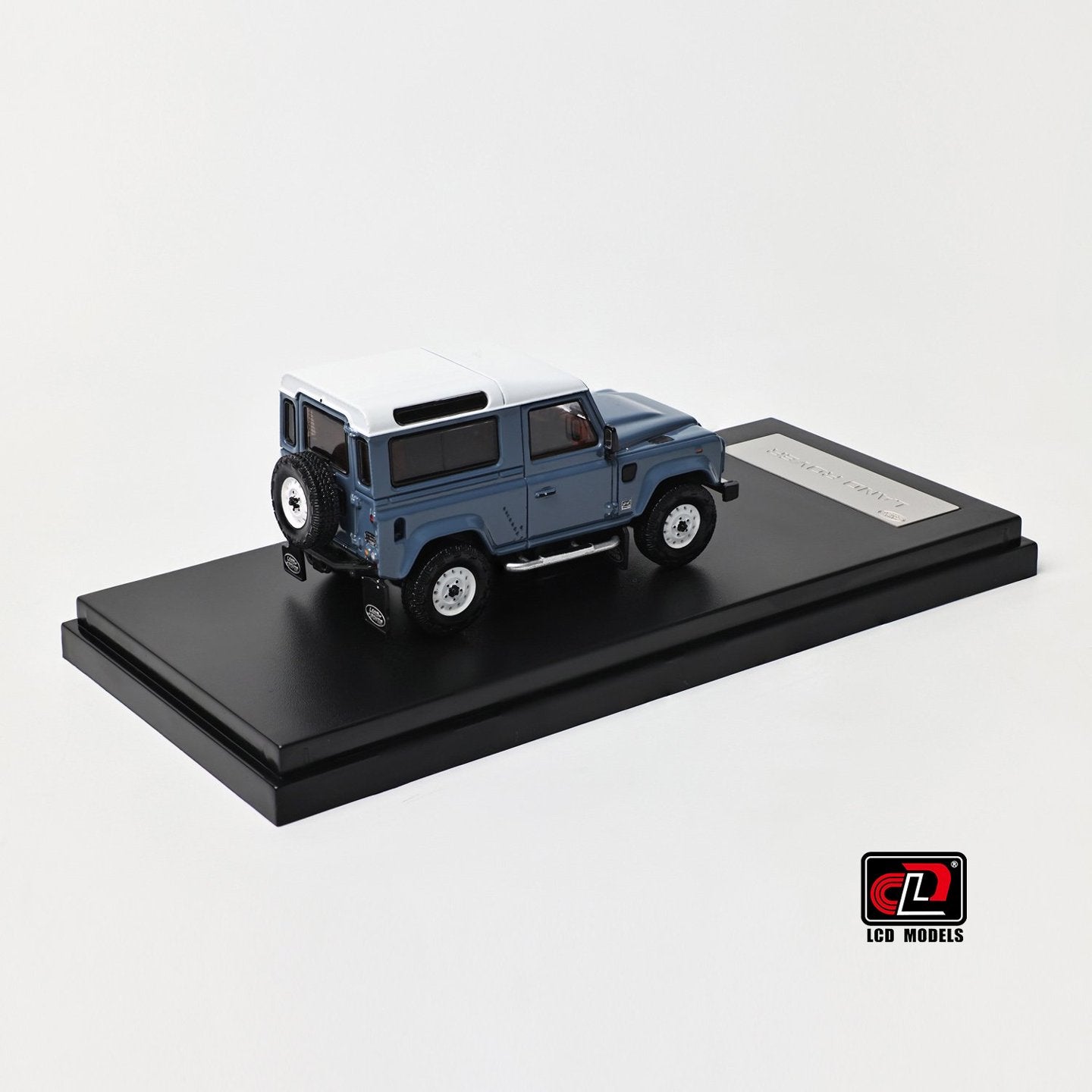 1/64 Land Rover Defender 90 V8 - LCD Models - 3 colours