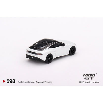 1/64 NISSAN FAIRLADY Z VERSION ST 2023 EVEREST WHITE (RHD) - Mini GT - MGT00598-R