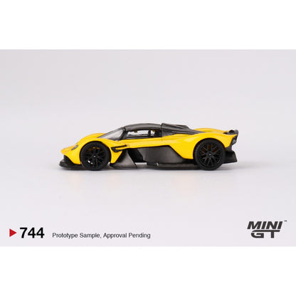 MGT00744-L - 1/64 ASTON MARTIN VALKYRIE SUNBURST YELLOW (LHD) - Mini GT