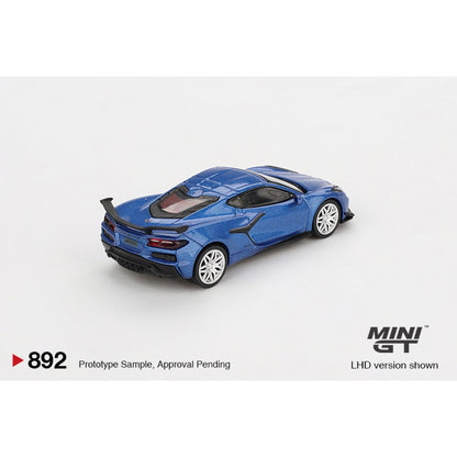 1/64  CHEVROLET CORVETTE Z06 2023 ELKHART LAKE BLUE METALLIC (LHD) BLISTER PACKAGING - MGT00892-BL