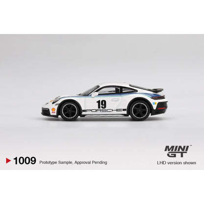 1/64 PORSCHE 911 DAKAR RALLY 1974 (RHD) - MGT01009-R