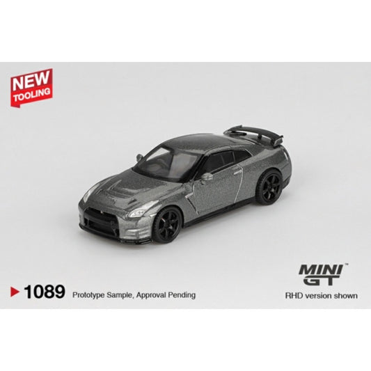 1/64 NISSAN GT-R 2013 DARK METAL GREY (NISMO R35 CRS VERSION) - MGT01089