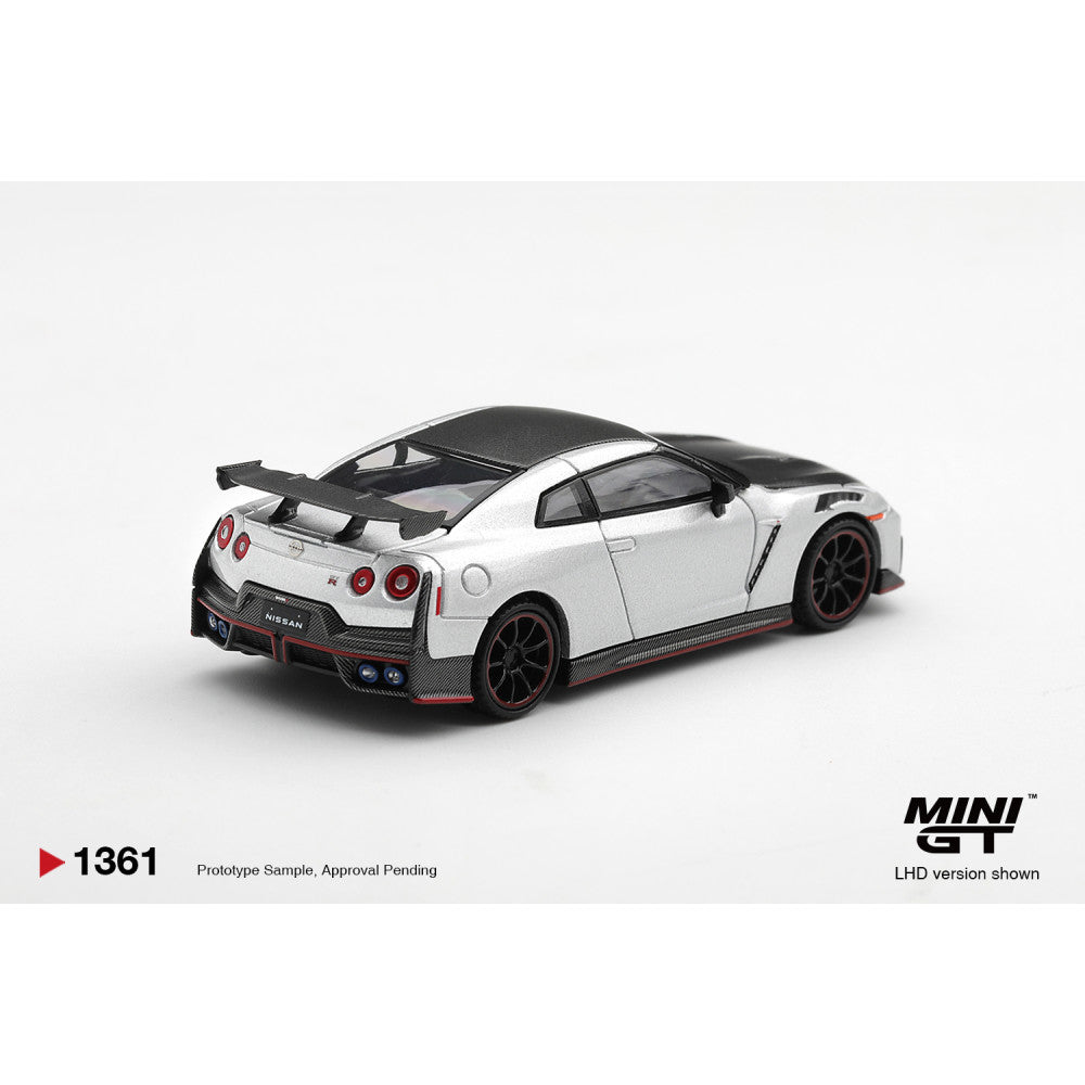 1/64 NISSAN GT-R NISMO 2024 SILVER - Mini GT - MGT01361