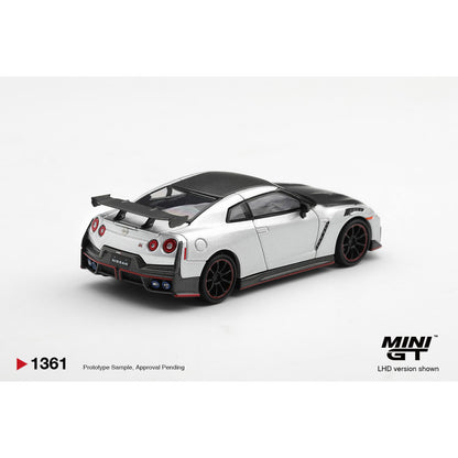 1/64 NISSAN GT-R NISMO 2024 SILVER - Mini GT - MGT01361