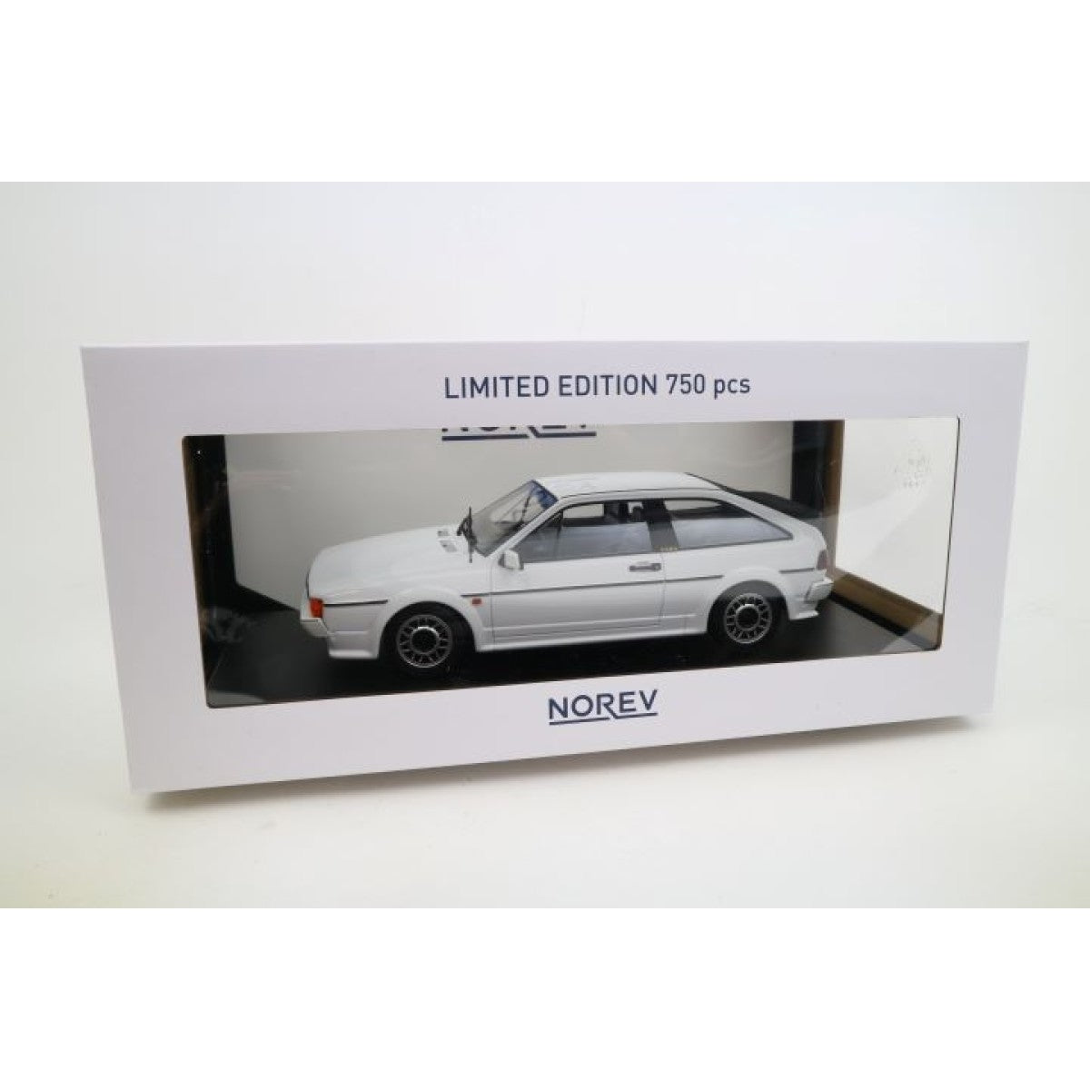 1/18 - VOLKSWAGEN - SCIROCCO II GT 1992 - WHITE - 750pcs limited - 188631