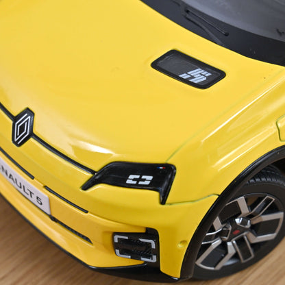 1/18 2024 Renault 5 E-Tech - Pop Yellow and Black - 185500 - Norev