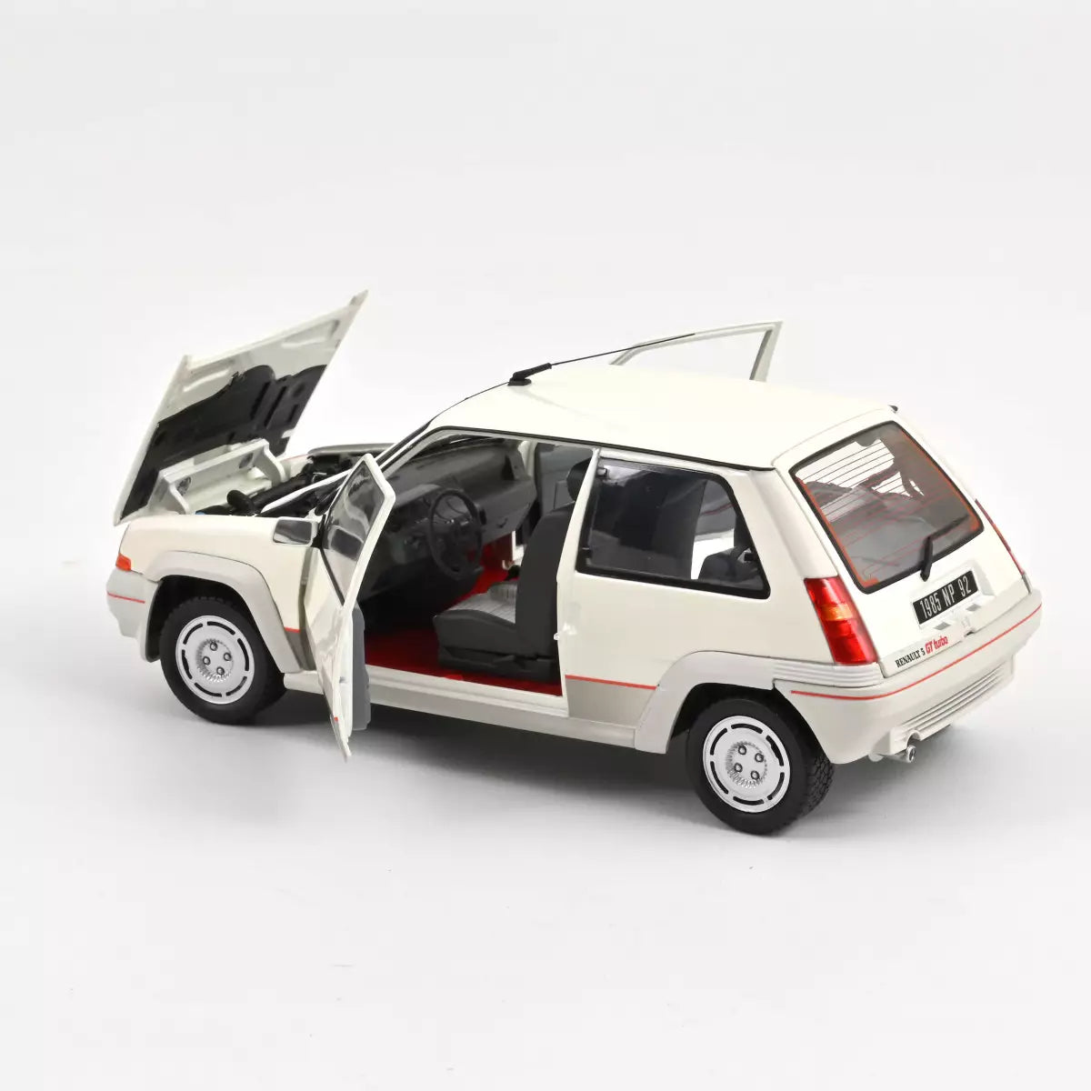 1/18 RENAULT - R5 SUPERCINQUE GT TURBO PHASE I 1985 - WHITE PEARL - Norev 185200