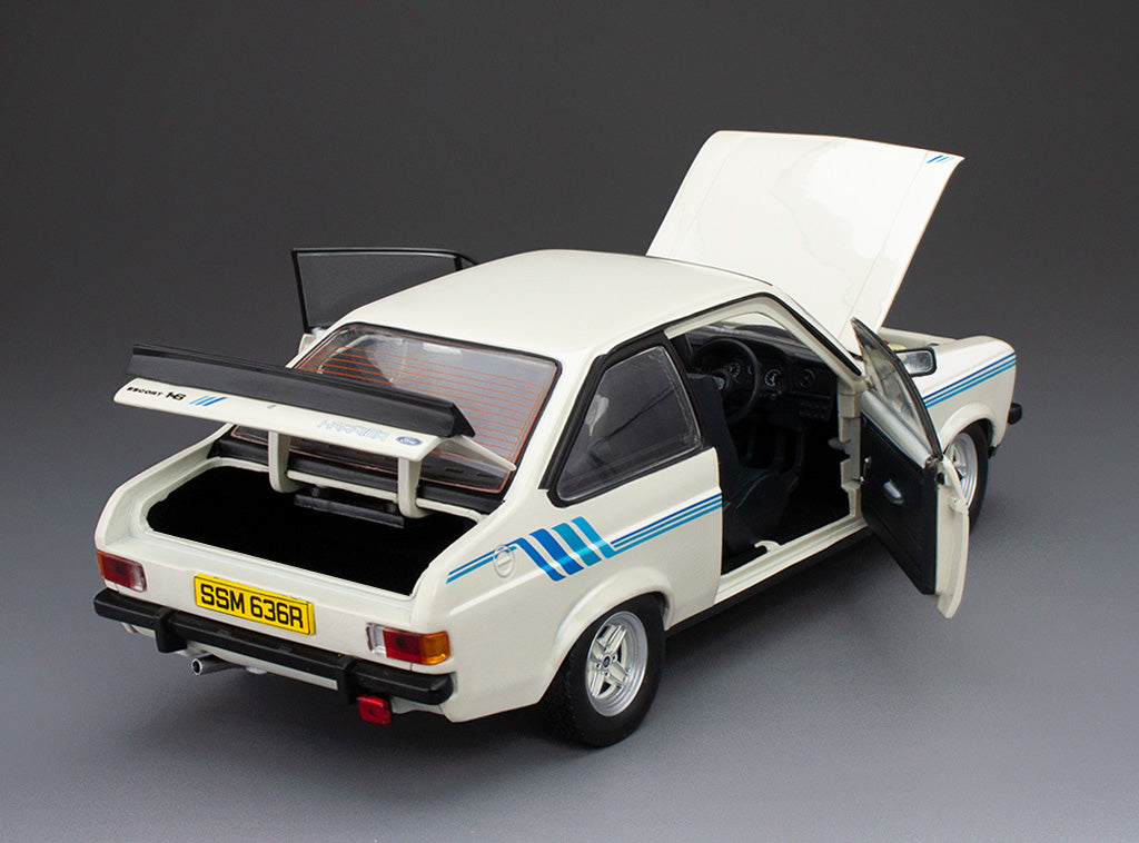 1/18 - 1980 Ford Escort Harrier, Diamond White - Sunstar  H4636RHD