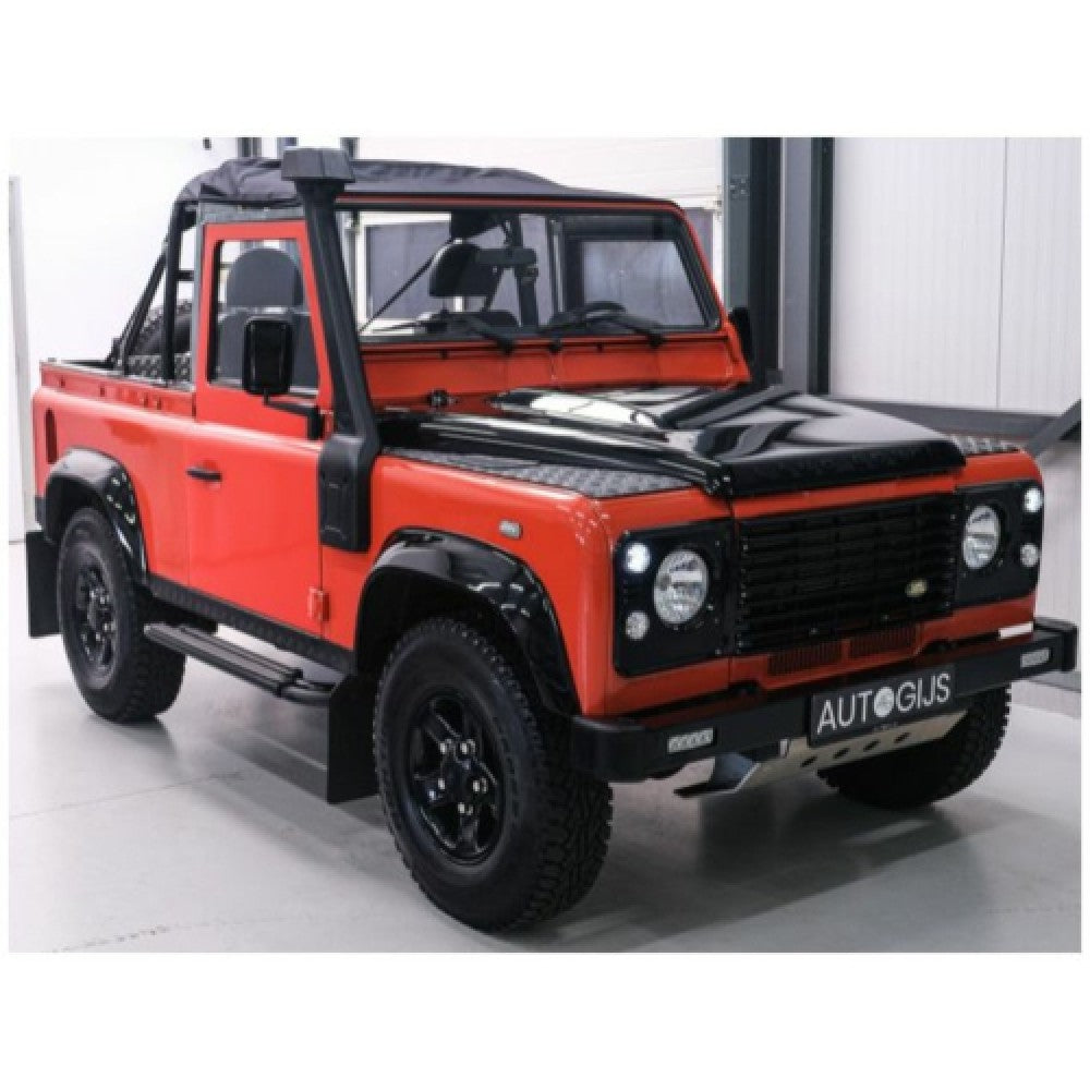 1/18 - LAND ROVER DEFENDER 90 CONVERTIBLE ORANGE 2016 - Solido 1813502