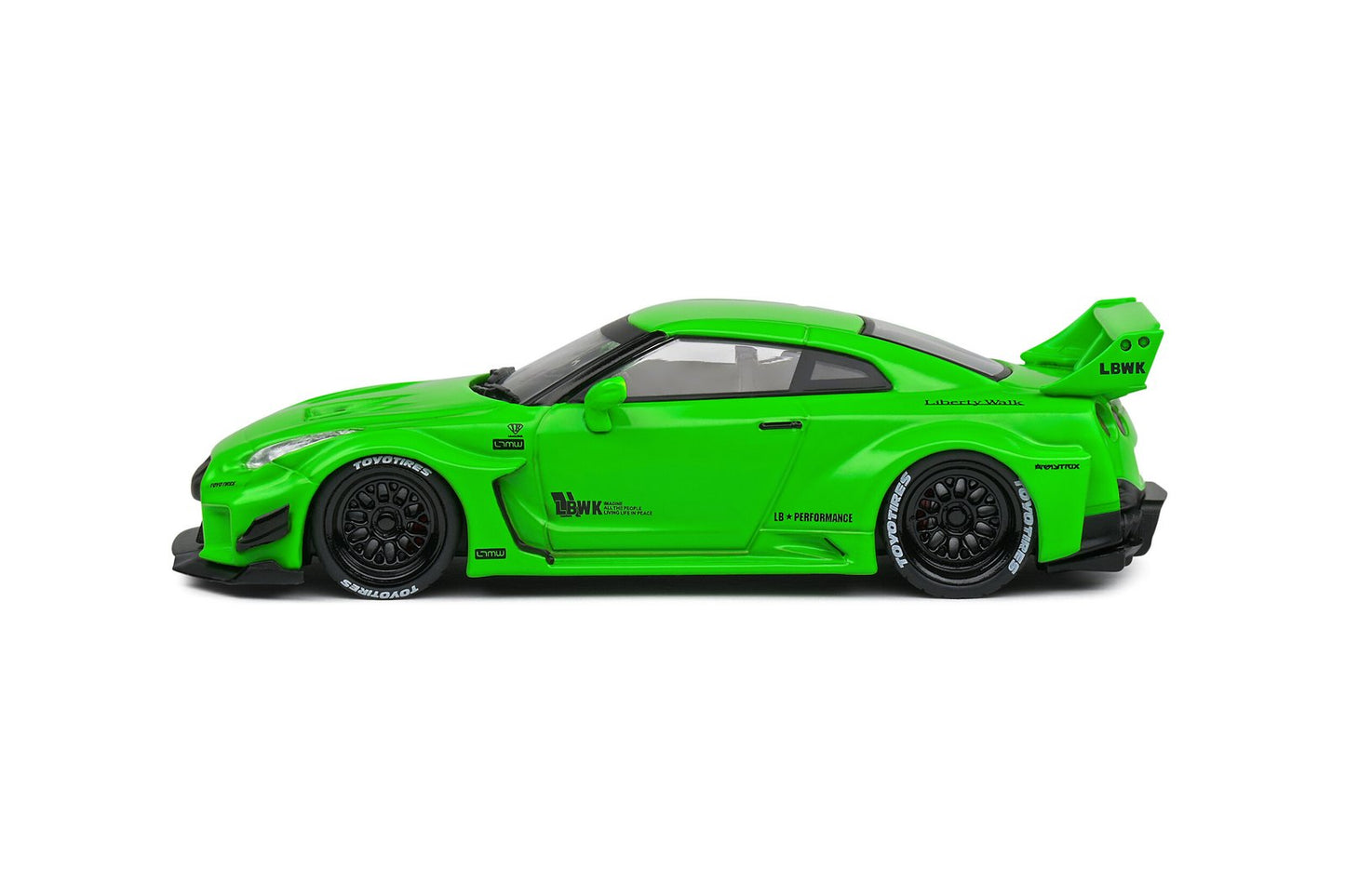 NISSAN GT-R (R35) LB WORK SILHOUETTE – ACID GREEN – 2020 - 4311207