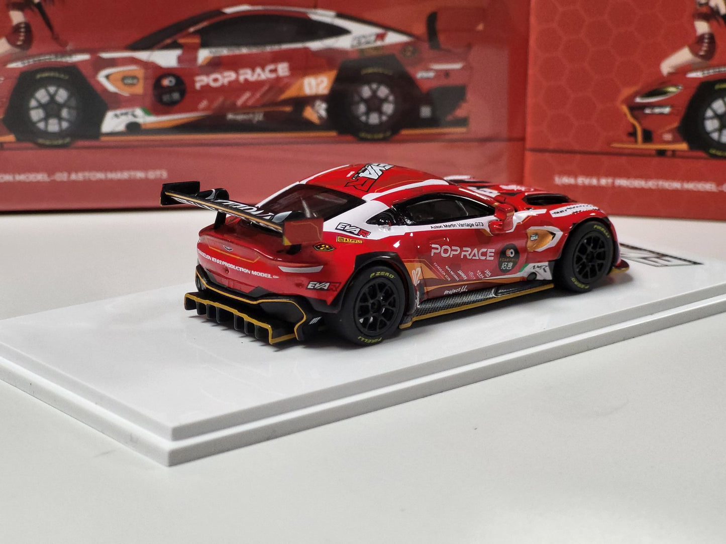 1/64 Aston Martin GT3 with Figure eva-02, red - PR640035