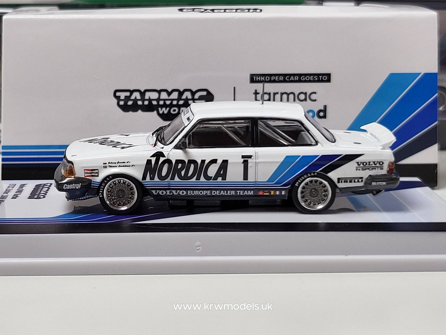 1/64 1986 Volvo 240 Turbo #1 Johnny Cecotto/Thomas Lindström - TC-T64-050-86ETC01