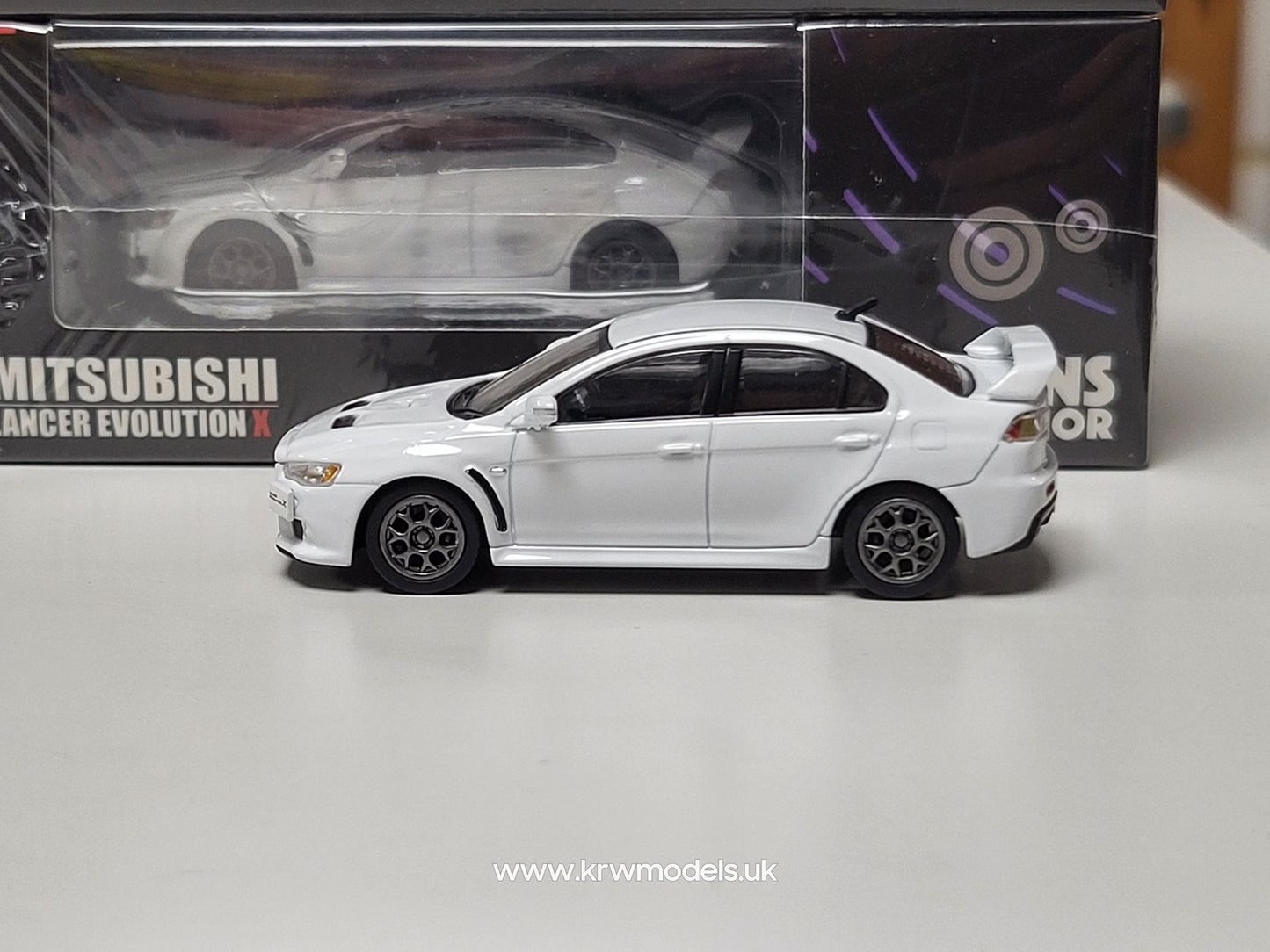 1/64 Mitsubishi Lancer Evo X, white right hand drive. - BM64B0246rhd