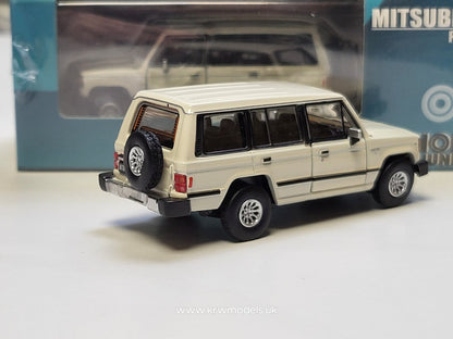 1/64 1983 Mitsubishi 1st gen. Pajero - BM64B0241rhd