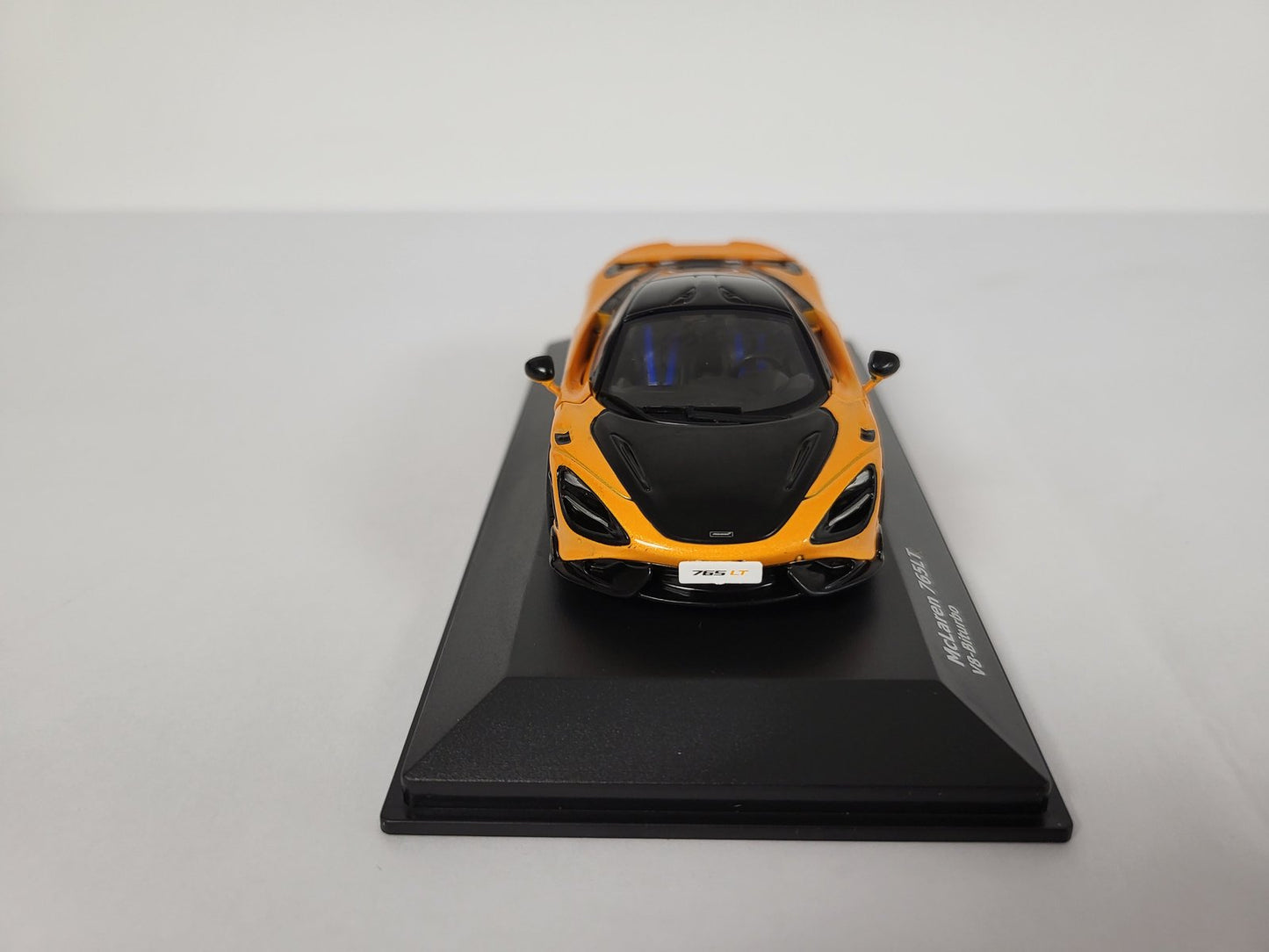 McLaren 765 LT Orange 2020 - S4311901