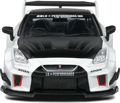 Nissan GTR LB Silhouette White/Black Hood S4311203