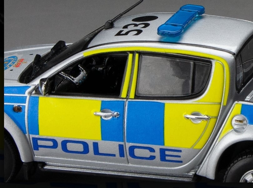 Mitsubishi L200 Gloucestershire Police Dept (Limited Edition 399pcs) - VIT V29346