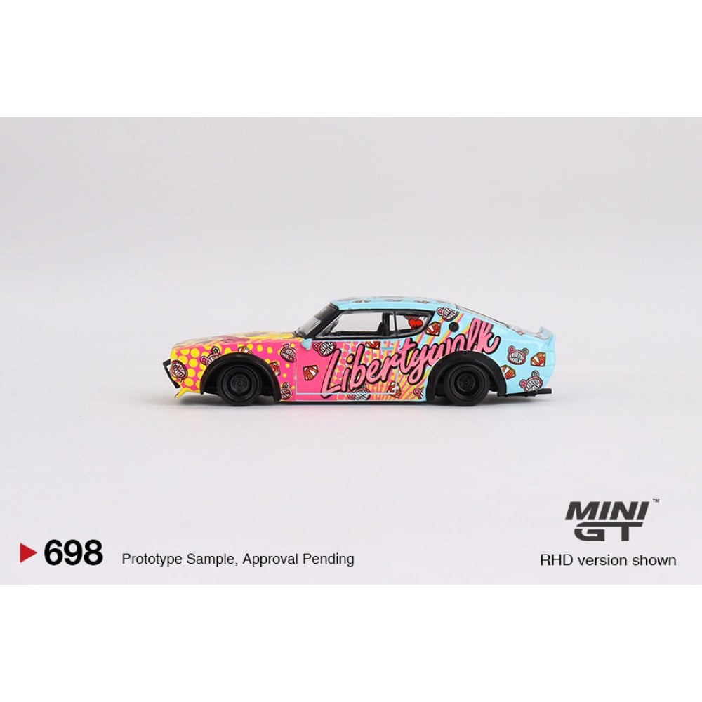 MGT00698-R - 1/64 NISSAN SKYLINE KENMERI LIBERTY WALK LBWK KUMA (RHD)