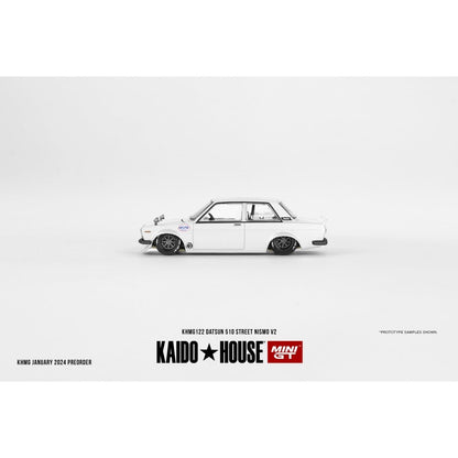 MGTKHMG122 - 1/64 DATSUN 510 STREET NISMO V2